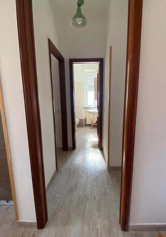 Bbking Camelia Casa Vacanze Marina dʼAndora Apartamento